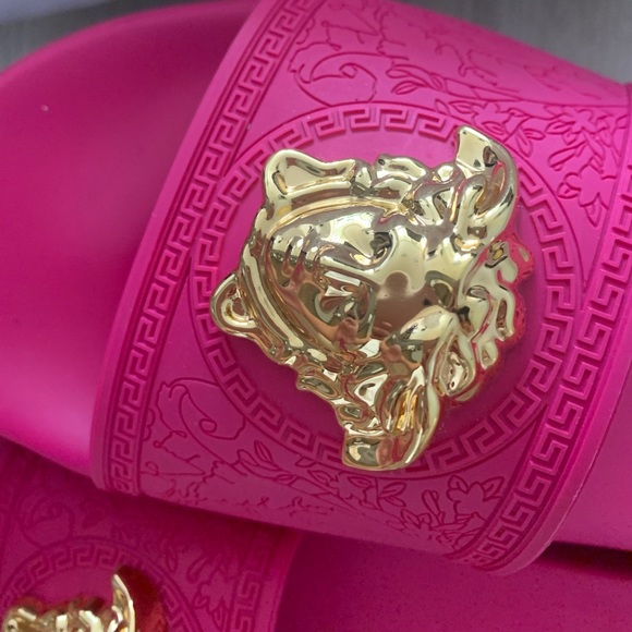 Versace Slides - Hot Pink w Gold - Picture 5 of 7